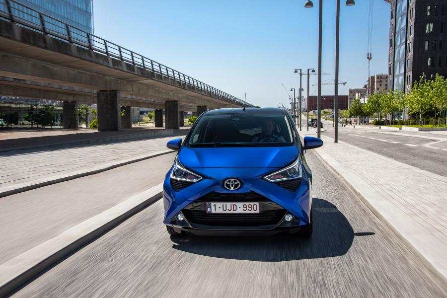  Toyota Aygo 5-Door 2018 года  (WW) (фото 30 из 40)